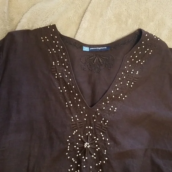 Tunic - Picture 3 of 6